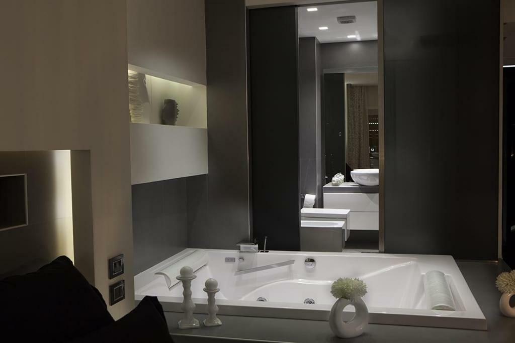 Ferienwohnung Crystal Skyline Neapolis Exterior foto